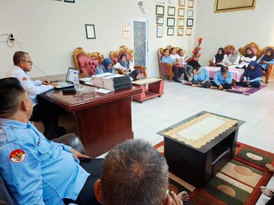 Pasca Supervisi Akademik, Pengawas Pembina MAN 2 Kab. Gorontalo Gelar Refleksi