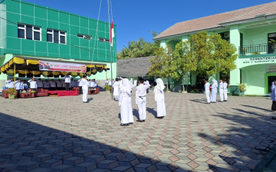 Perkokoh Nilai Pancasila, ASN MAN 2 Kabgor Ikuti Upacara