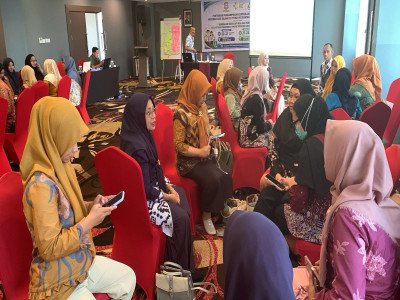 Perkuat Layanan Kesehatan, Pembina UKS MAN 2 Kabgor Ikuti Bimtek,